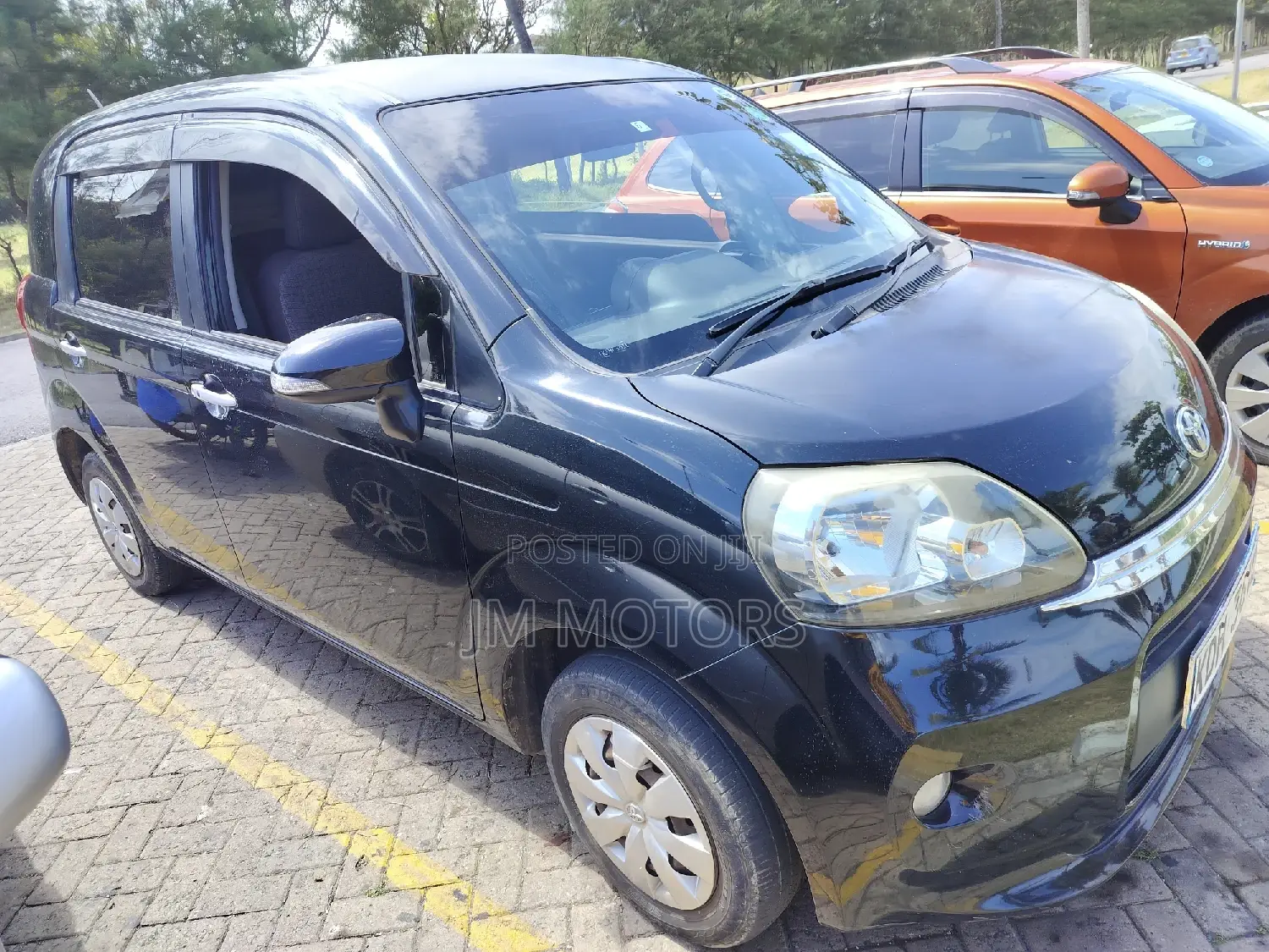Toyota Porte 2015 Black