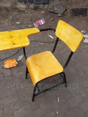 College/Lecture Chairs Available