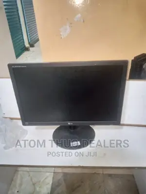 LG TFT Monitor 22 Inches - Refurbished