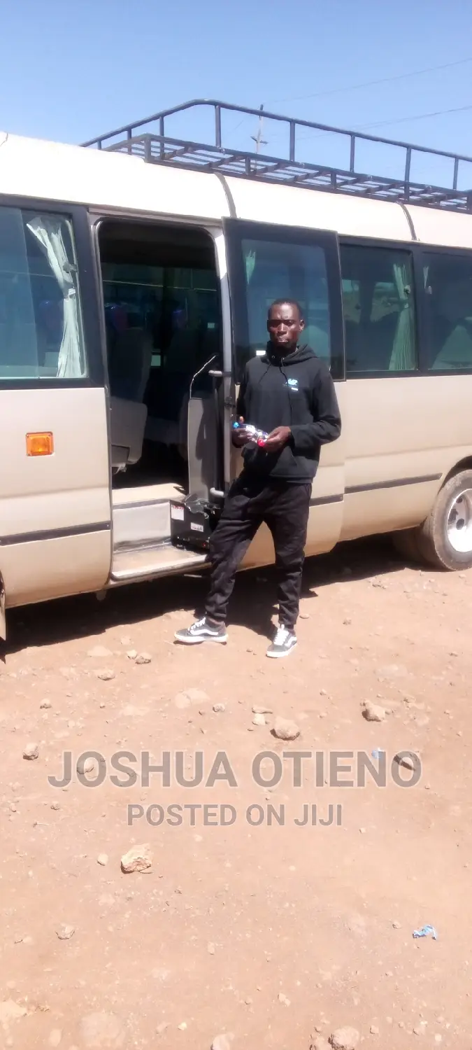 Coaster Busses for Hire