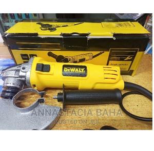 Dewalt Angle Grinder 4" - thumbnail 2
