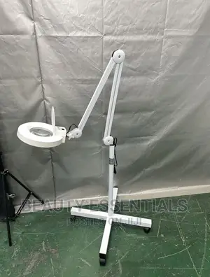 Magnifying Lamp/Facial Steamer Magnifying Lamp