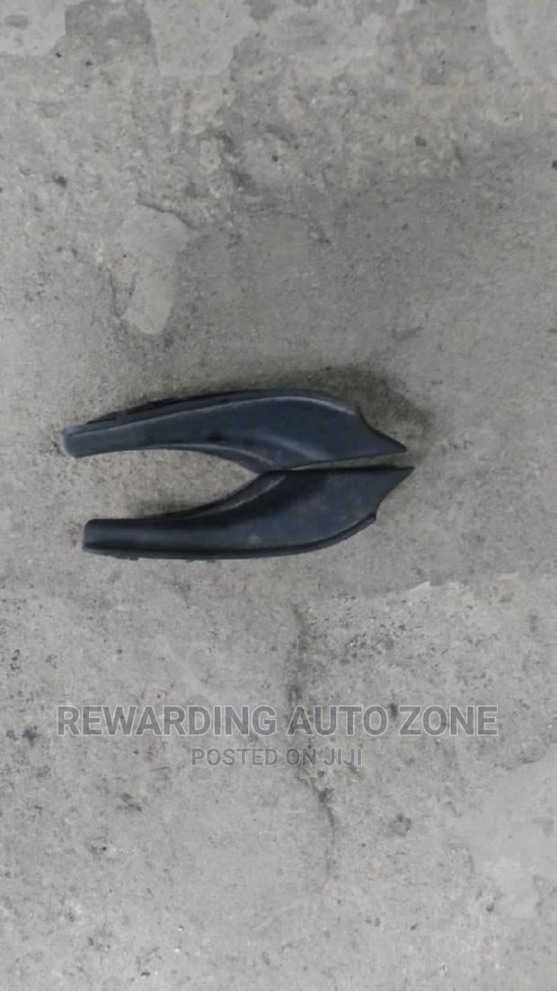 Fielder/Axio Windscreen Finisher.