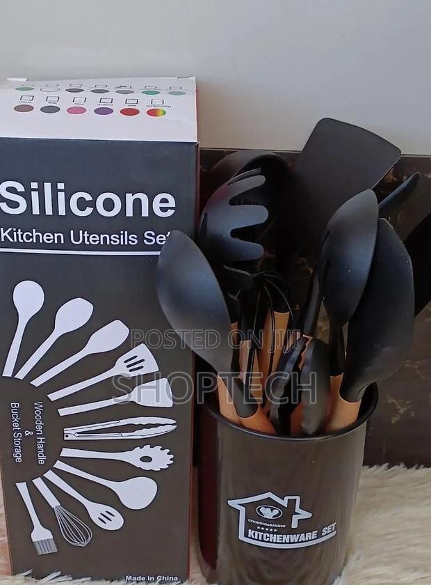 Silicon Spoon Available - main view