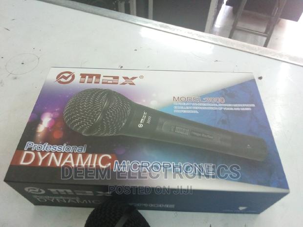 Professional Dynamic Microphone Model:Omax 3000 - main view