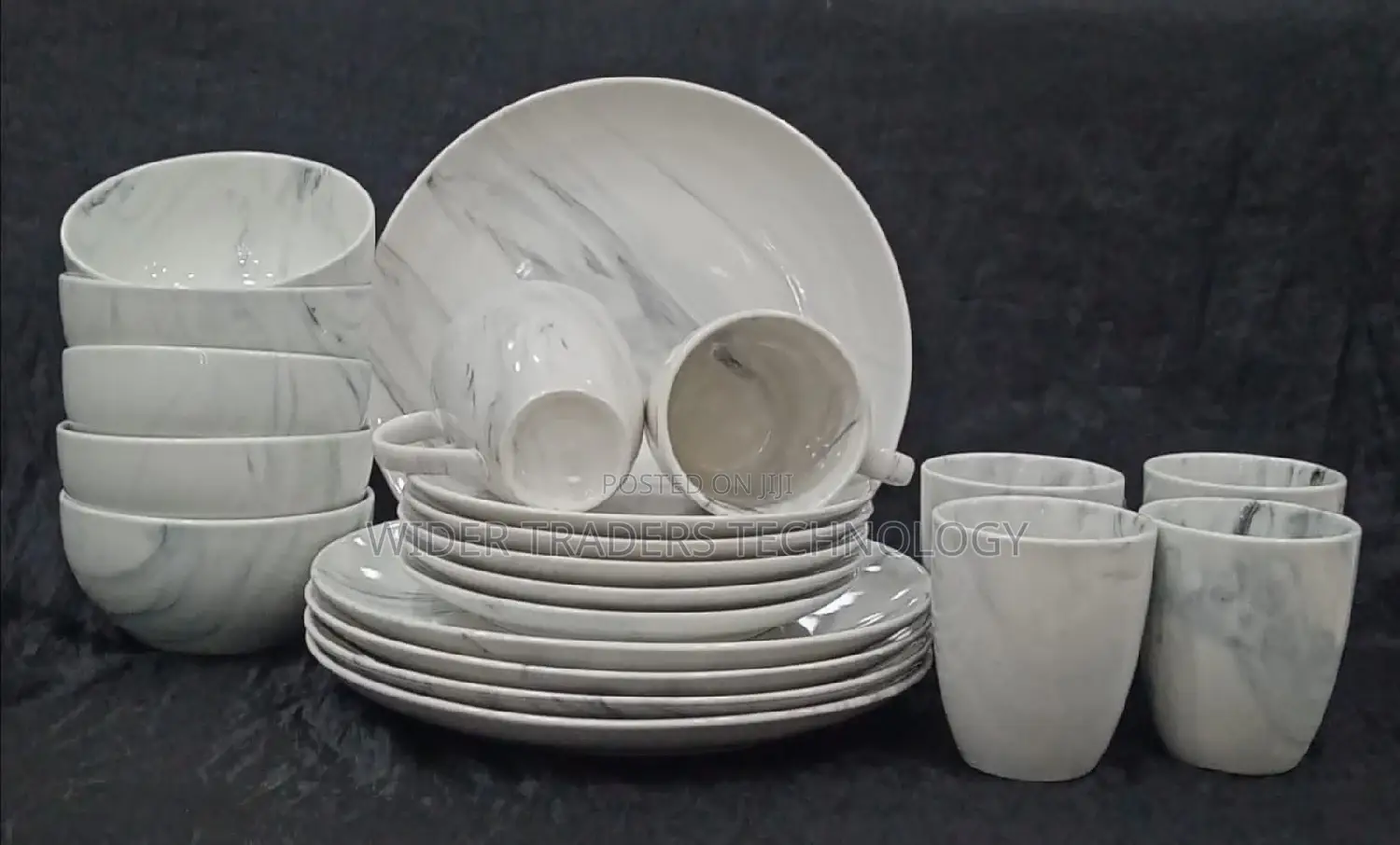 24 PCS Ceramic Dinner Set 6 PCS Mugs 6 PCS Dinner Plates