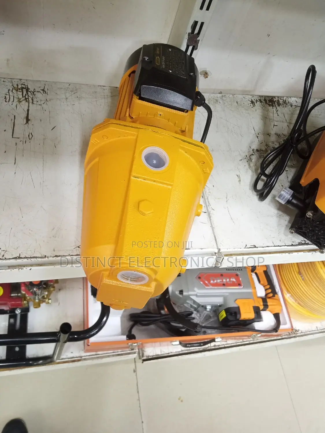 Dela Booster Water Pump