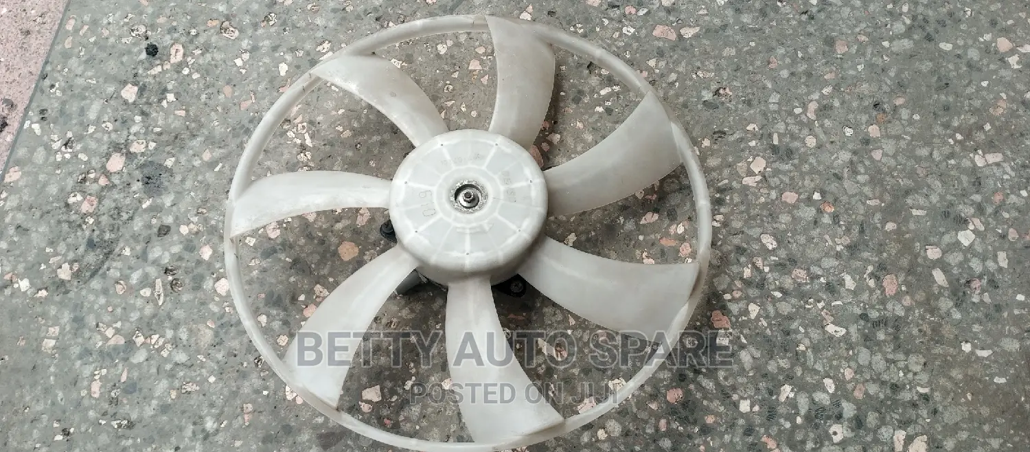 Toyota Vitz Fun Blade