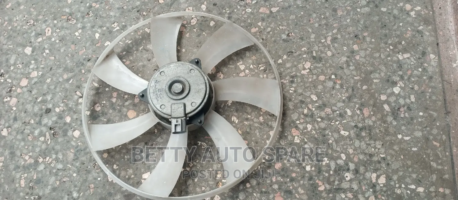 Toyota Vitz Fun Blade