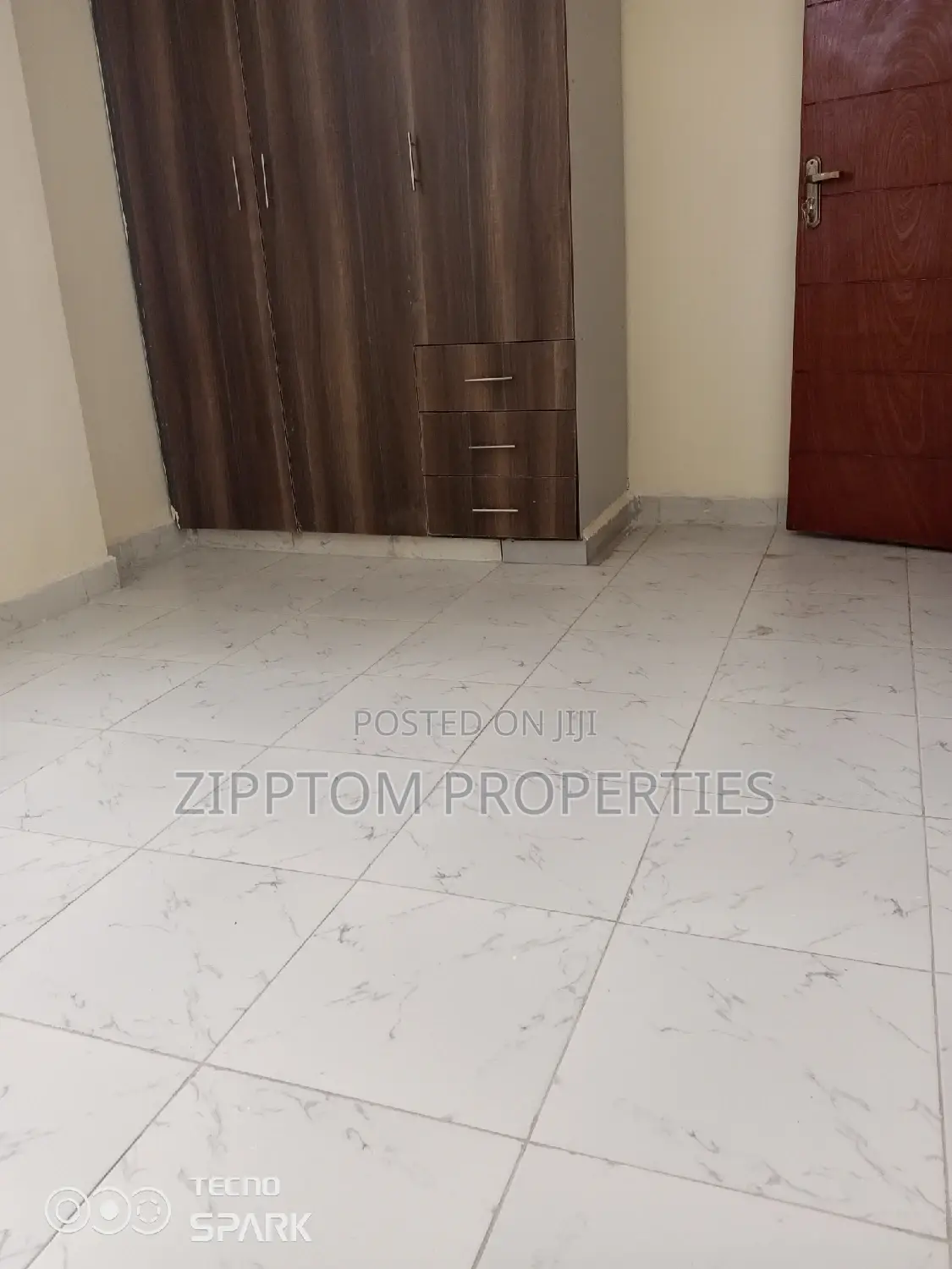 4bdrm Apartment in Nairobi West for rent