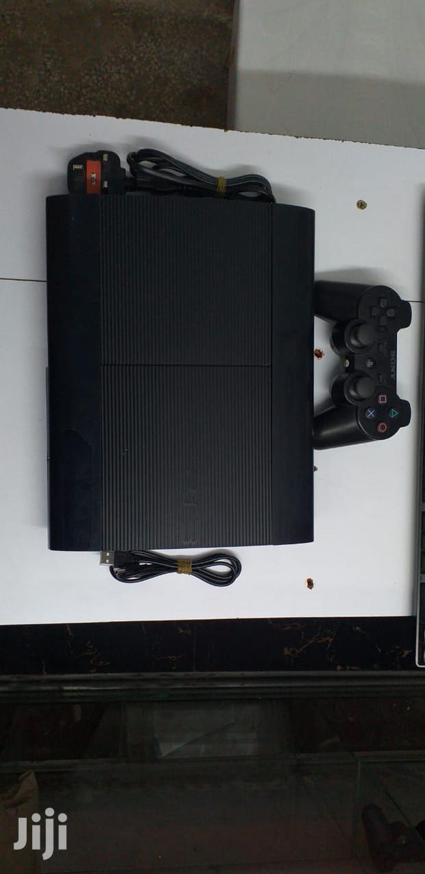 Chipped Ps3 With 13 Games - main view