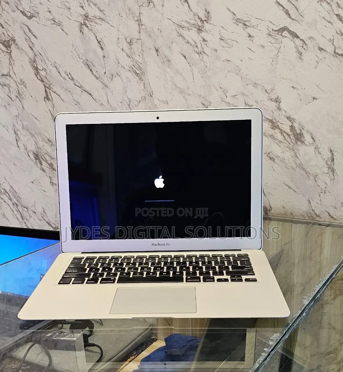 Laptop Apple MacBook Air 4GB Intel Core I5 SSD 256GB