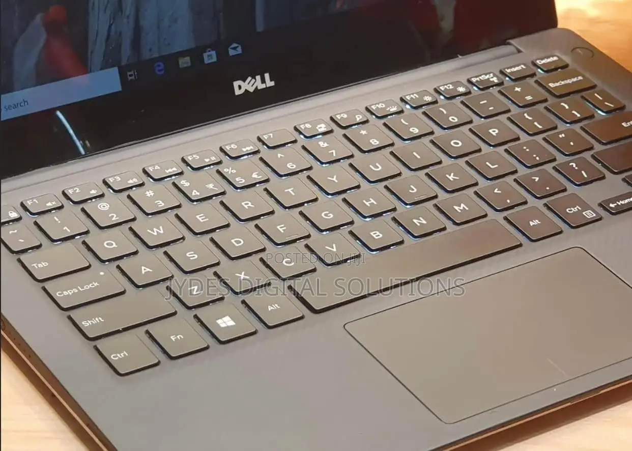 Laptop Dell XPS 13 (9350) 8GB Intel Core I5 SSD 256GB