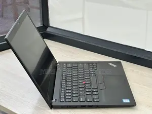 Laptop Lenovo Thinkpad T490s 16GB Intel Core I7 SSD 512GB