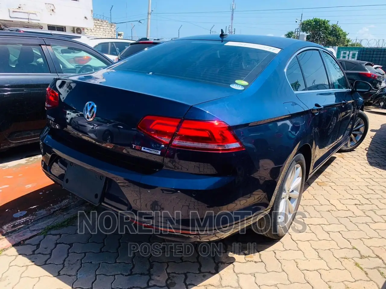 Volkswagen Passat 2016 Blue