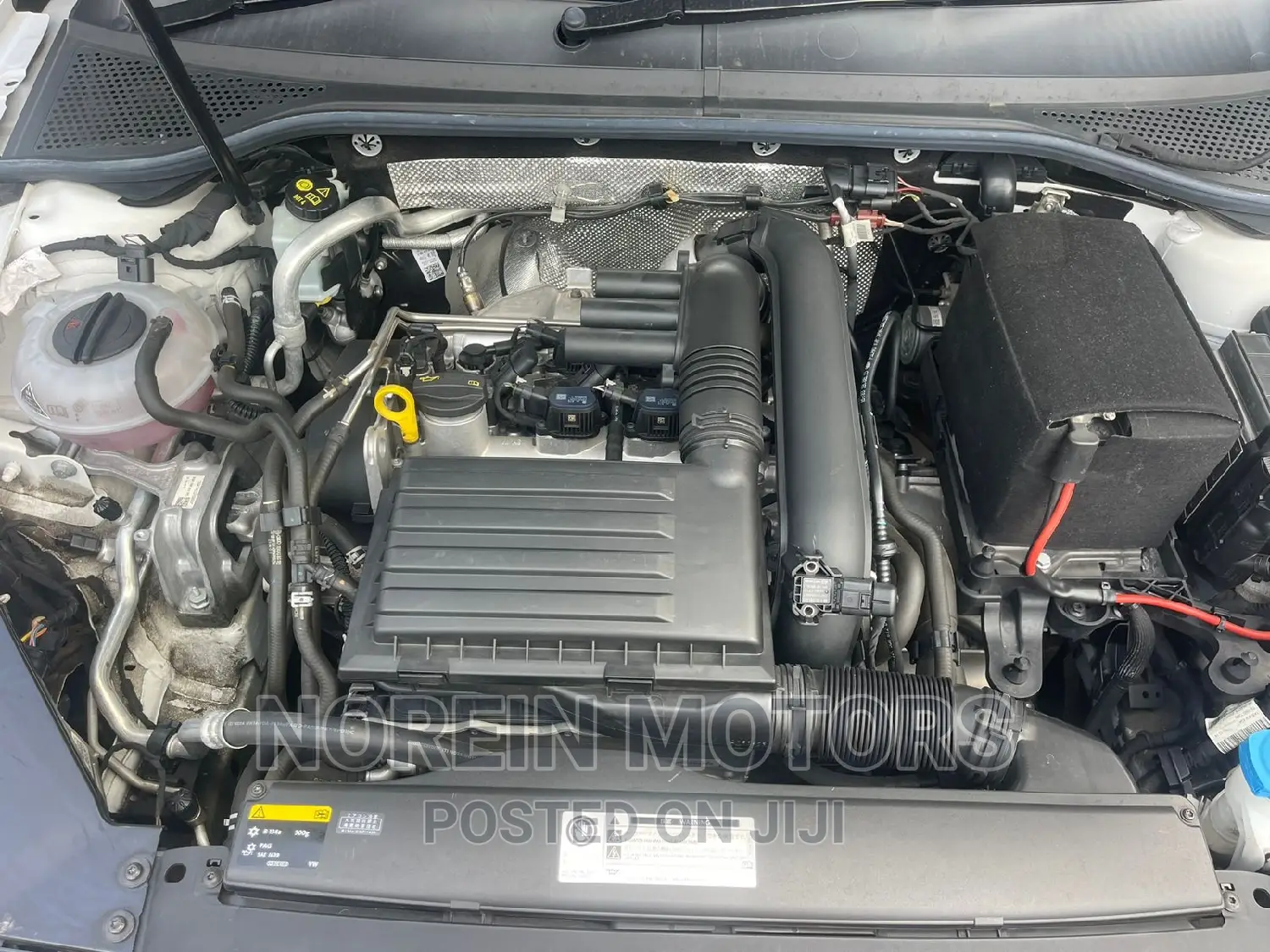 Volkswagen Passat 2016 White