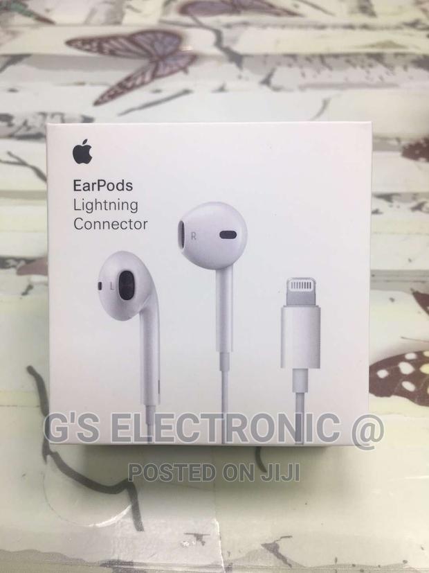 iPhone Earphones (Lightning Ear Pods) - main view