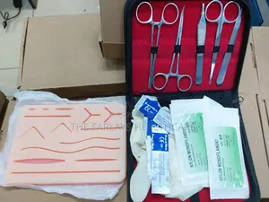 Suturing Set With Pad.