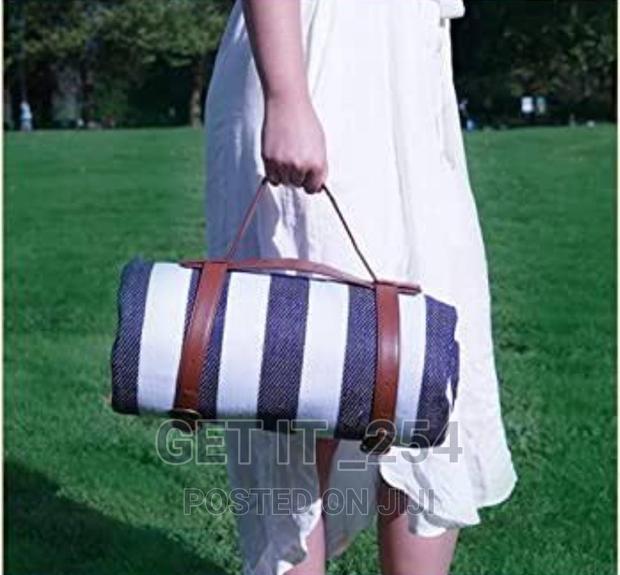 Happypicnic Extra Large Picnic Blanket Rug, 220 X170cm 87"X