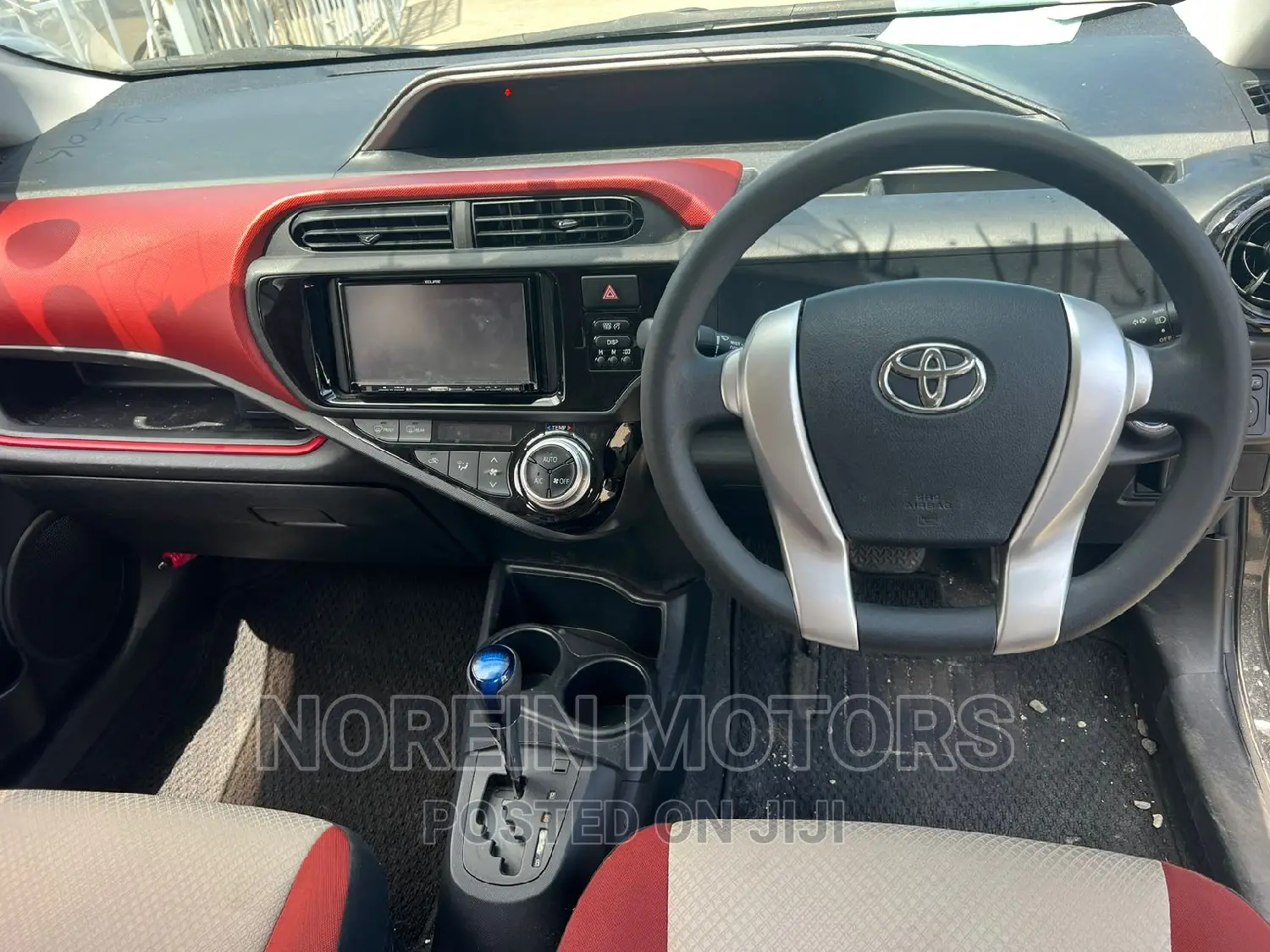 Toyota Aqua 2016 Black