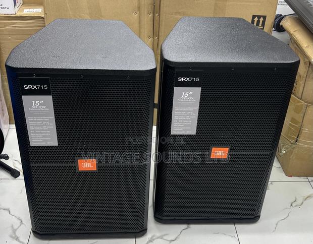 JBL SRX715 Professional Series High-Power 2-Way Speaker 1pc
