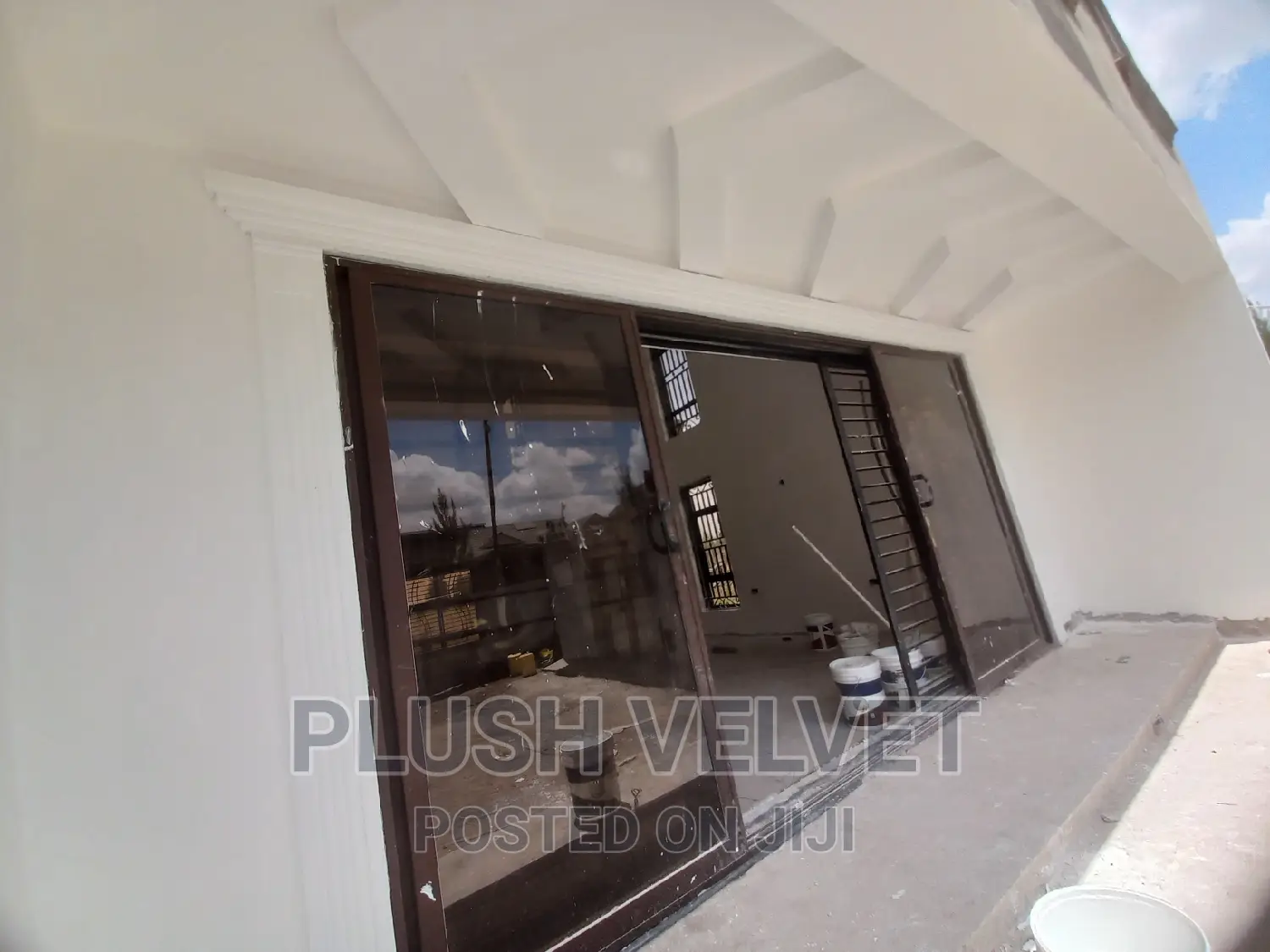 Wall and Ceiling Full Skimming