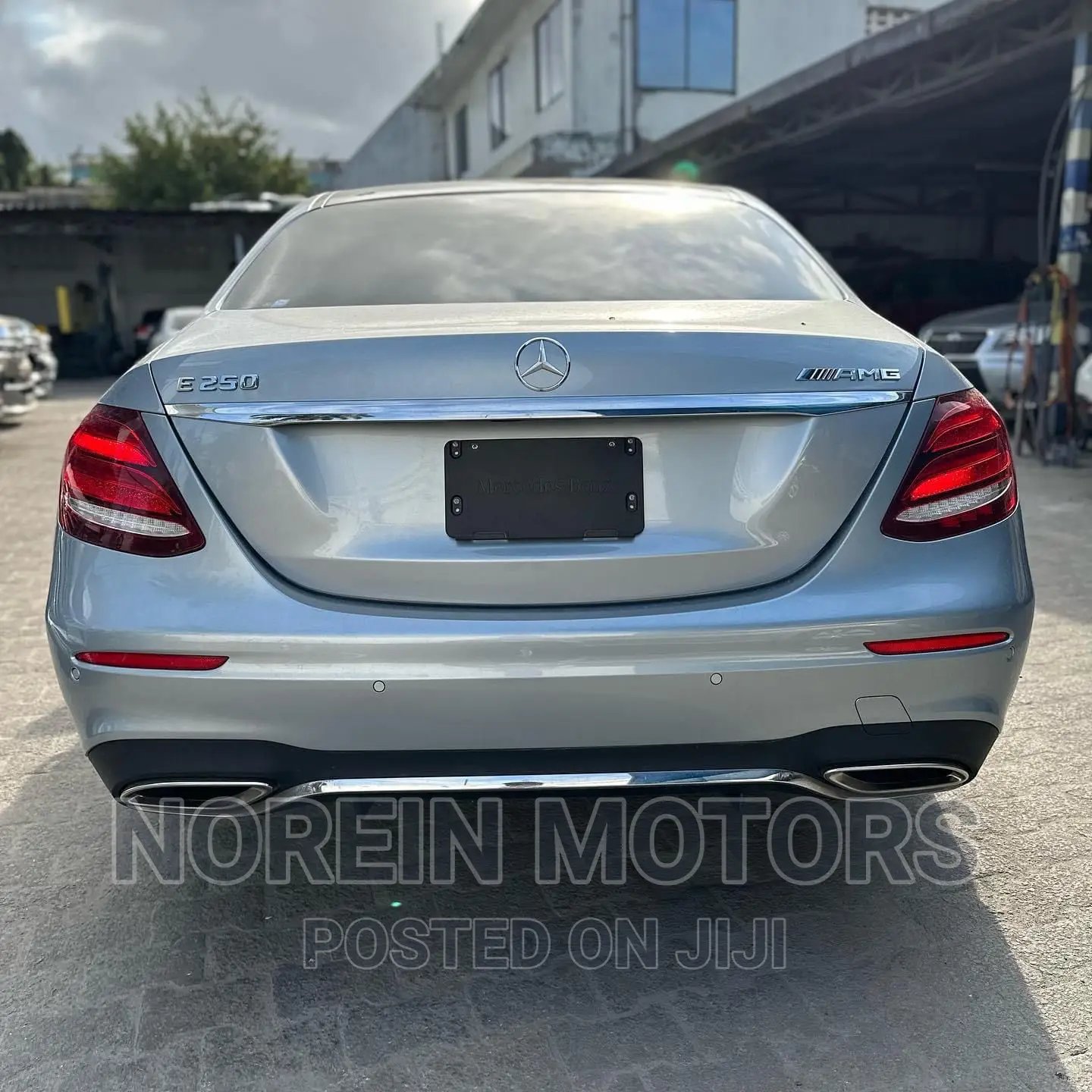Mercedes-Benz E250 2017 Silver