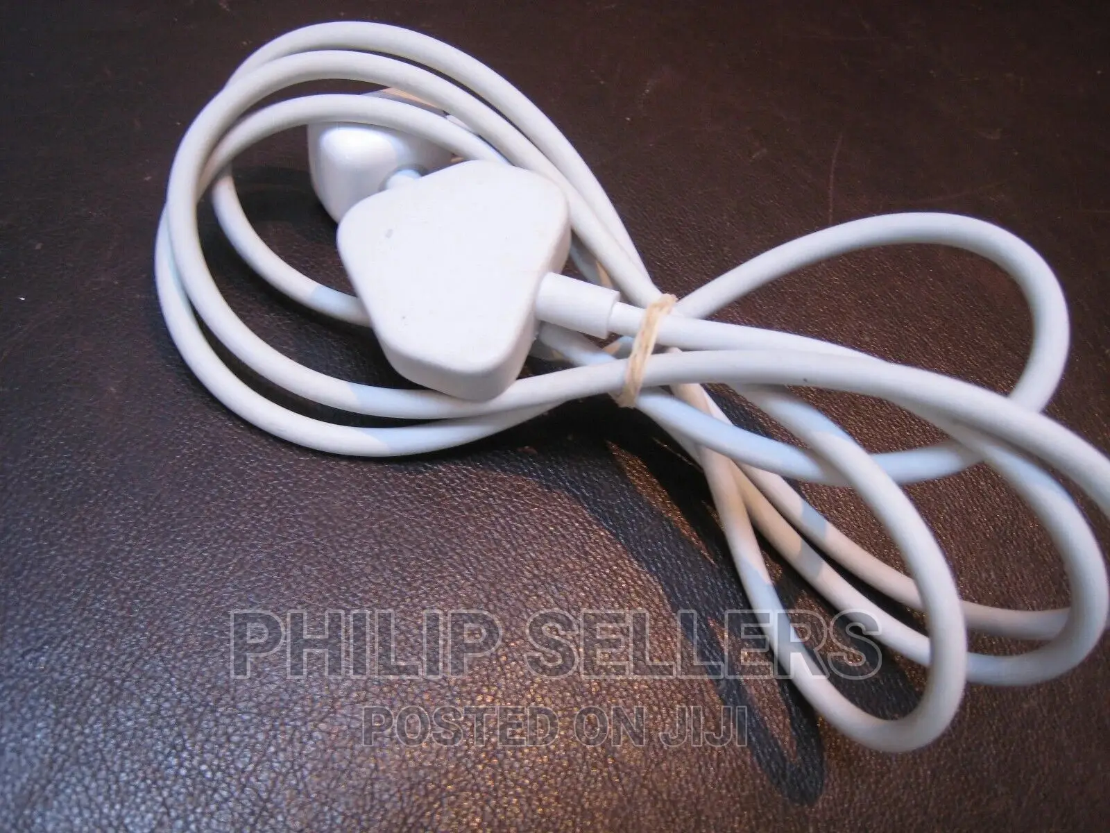 Genuine Apple 3pin UK Power Adapter Extension Cable Lead For