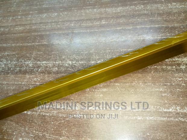 Aluminium L-Strips in Gold, Silver Matt Chrome Glossy
