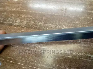 Aluminium L-Strips in Gold, Silver Matt Chrome Glossy