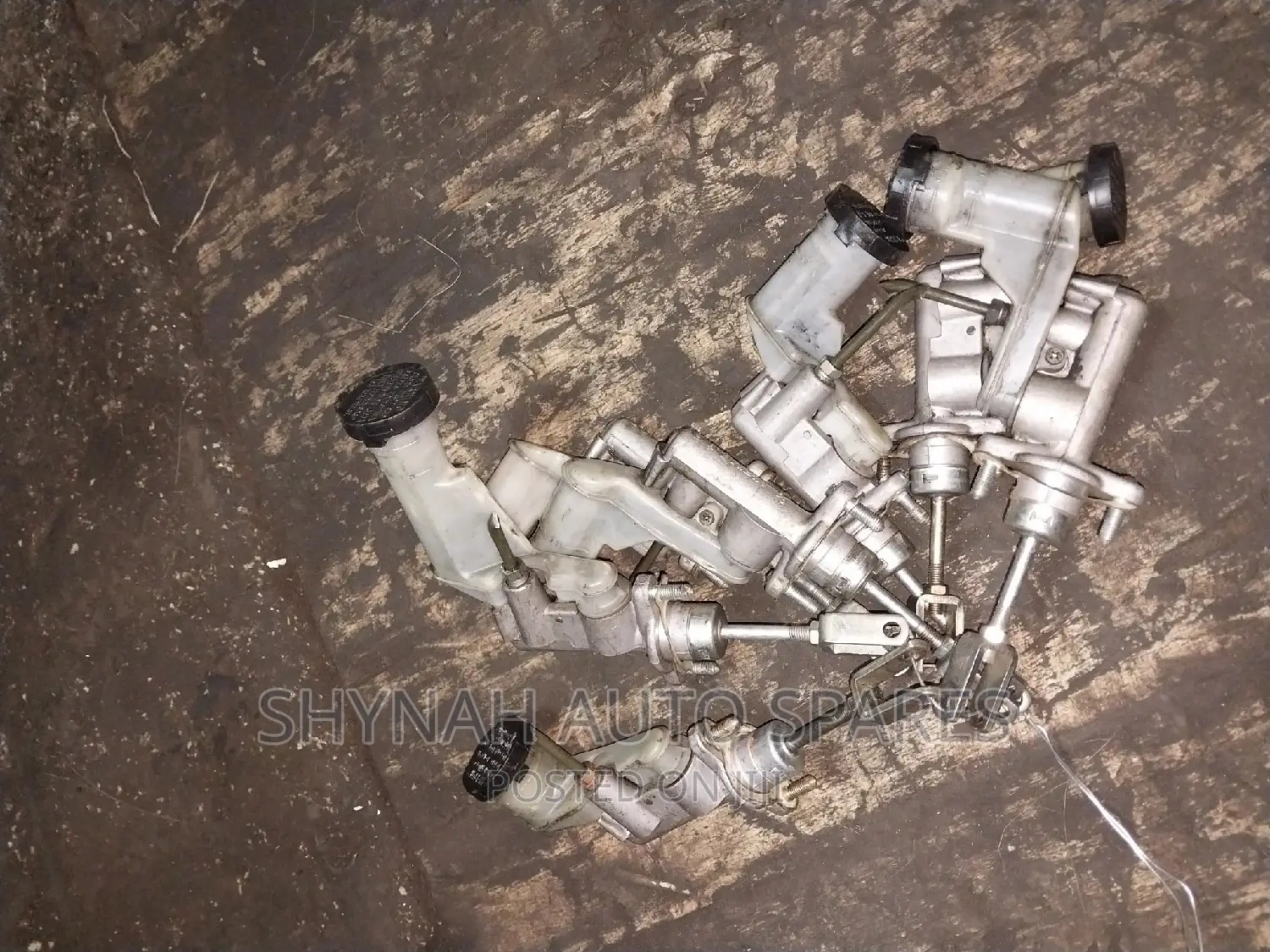 Clutch Master Cylinder Isuzu Dmax Old Model