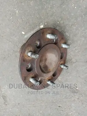 Front Wheel Hub Nissan Caravan Zd30 Available.