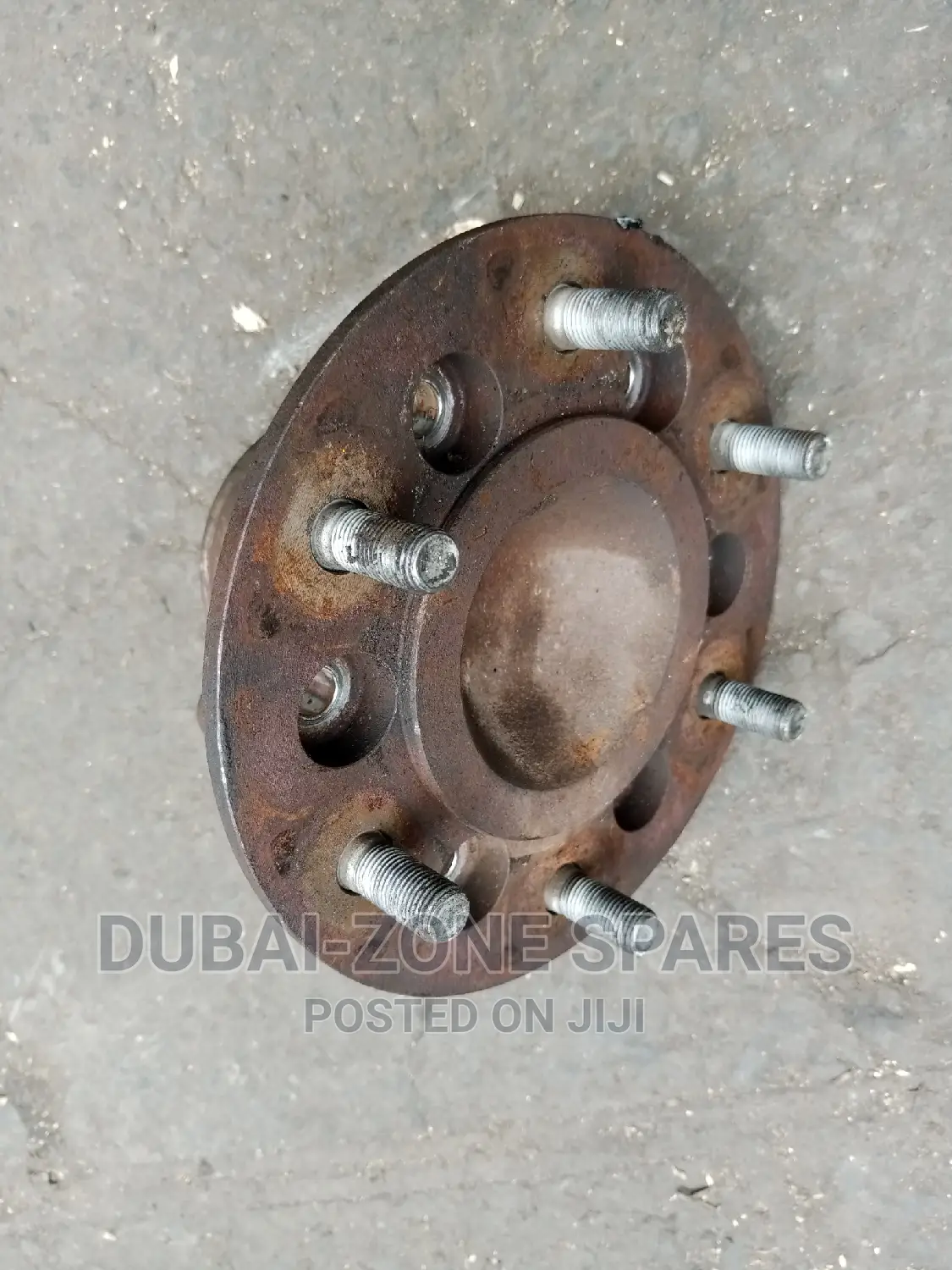 Front Wheel Hub Nissan Caravan Zd30 Available.