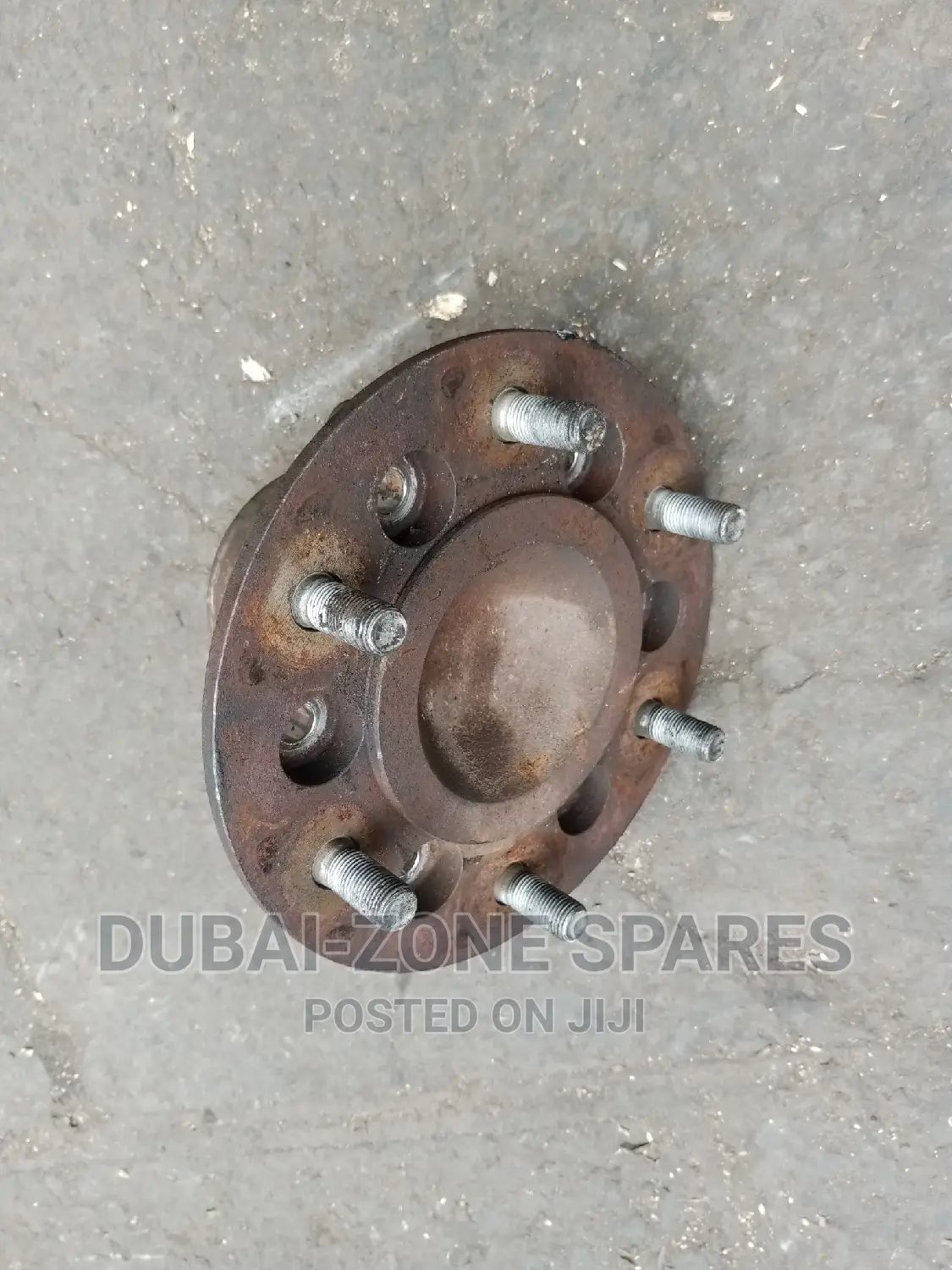 Front Wheel Hub Nissan Caravan Zd30 Available.