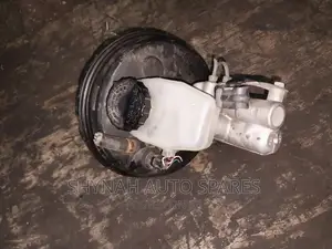 Brake Master Cylinder and Booster Toyota Mark 2 With Switch