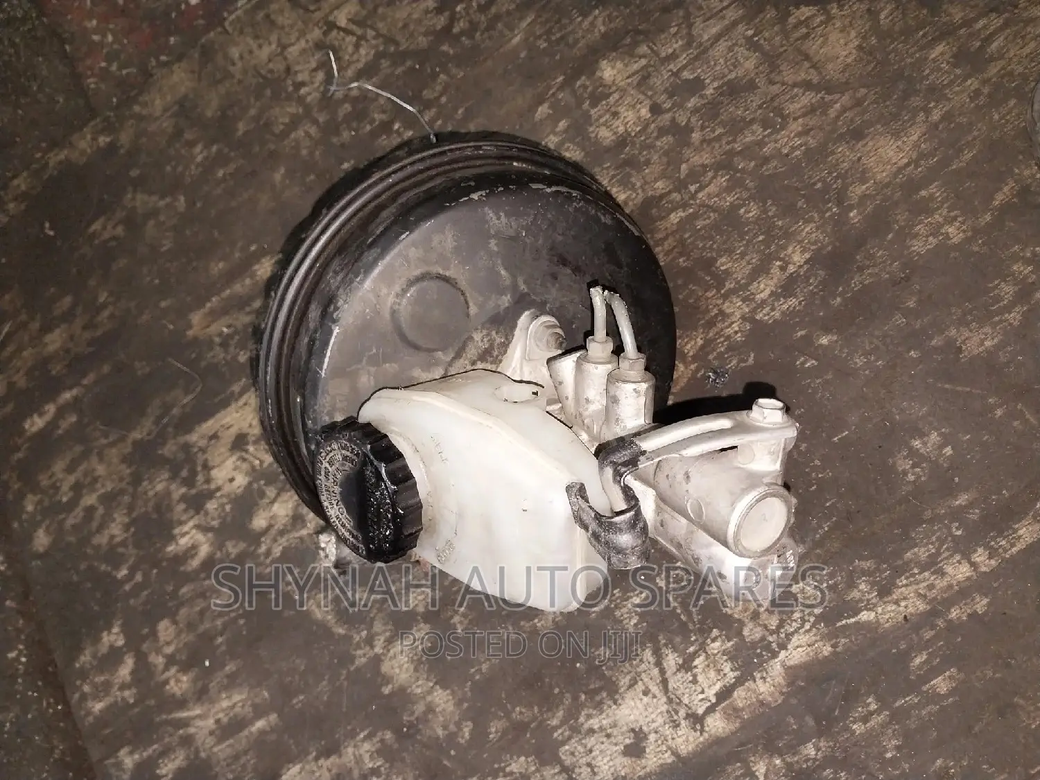 Brake Booster Complete Toyota Mark II With Switch