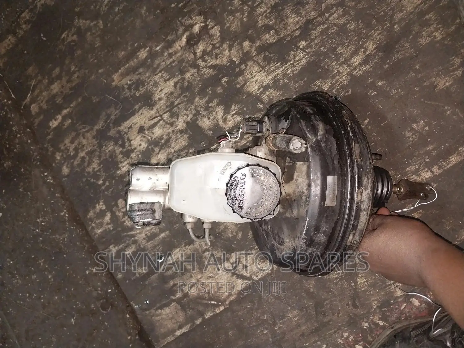 Brake Booster Complete Toyota Mark II With Switch