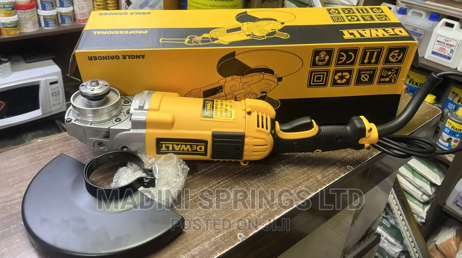 Dewalt 9” Dwe-492 Angle Grinder(2200w)