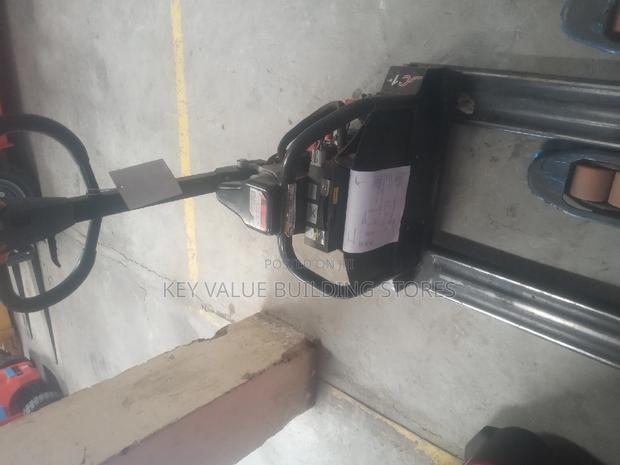 Weighing Pallet Trolley Jack - thumbnail 2