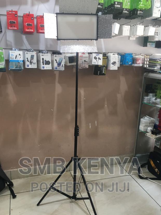 Universal Professional Pro Led 800 Video/Photo Light - thumbnail 6