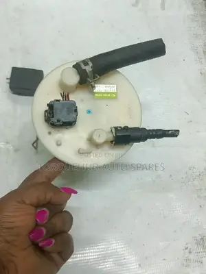 Toyota Passo 2012 Fuel Pump