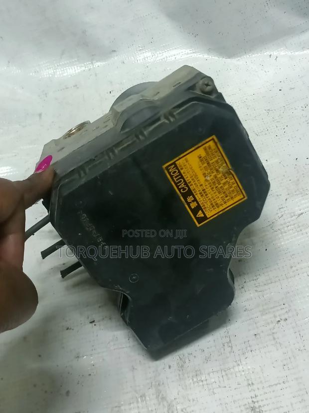 Toyota RAV4/Vanguard (Oz) ABS Module - thumbnail 2