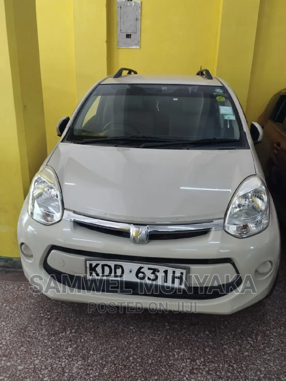 Toyota Passo 1.0 AWD 2014 Beige