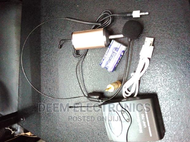 Professional Wireless Headset Microphone - thumbnail 2