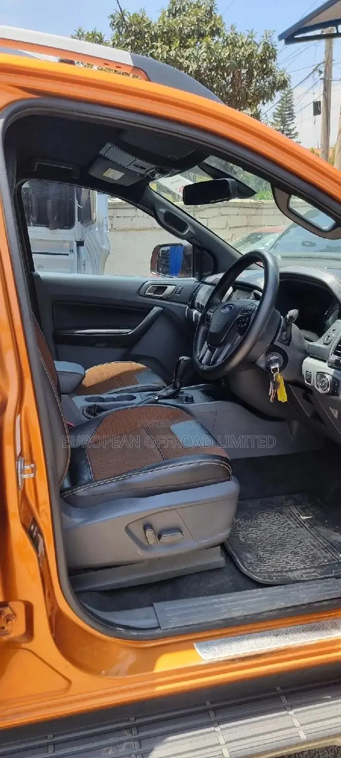 Ford Ranger 2016 Orange