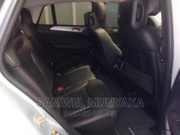 Mercedes-Benz GLE-Class GLE 350d 4MATIC 2016 Silver - thumbnail 8