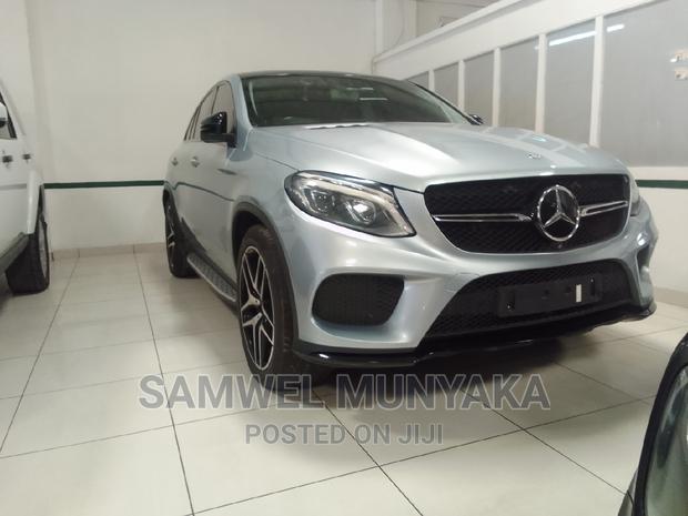 Mercedes-Benz GLE-Class GLE 350d 4MATIC 2016 Silver - thumbnail 2