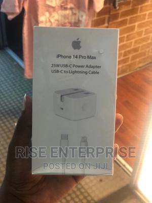 25W USB C iPhone Charger - main view