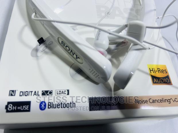 Sony White Wireless Neckband. - thumbnail 5