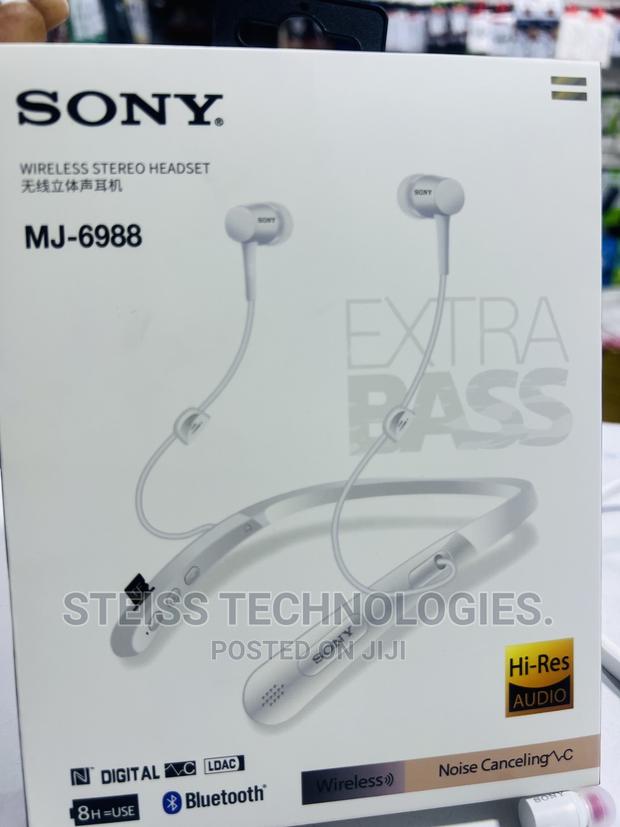 Sony White Wireless Neckband. - thumbnail 7